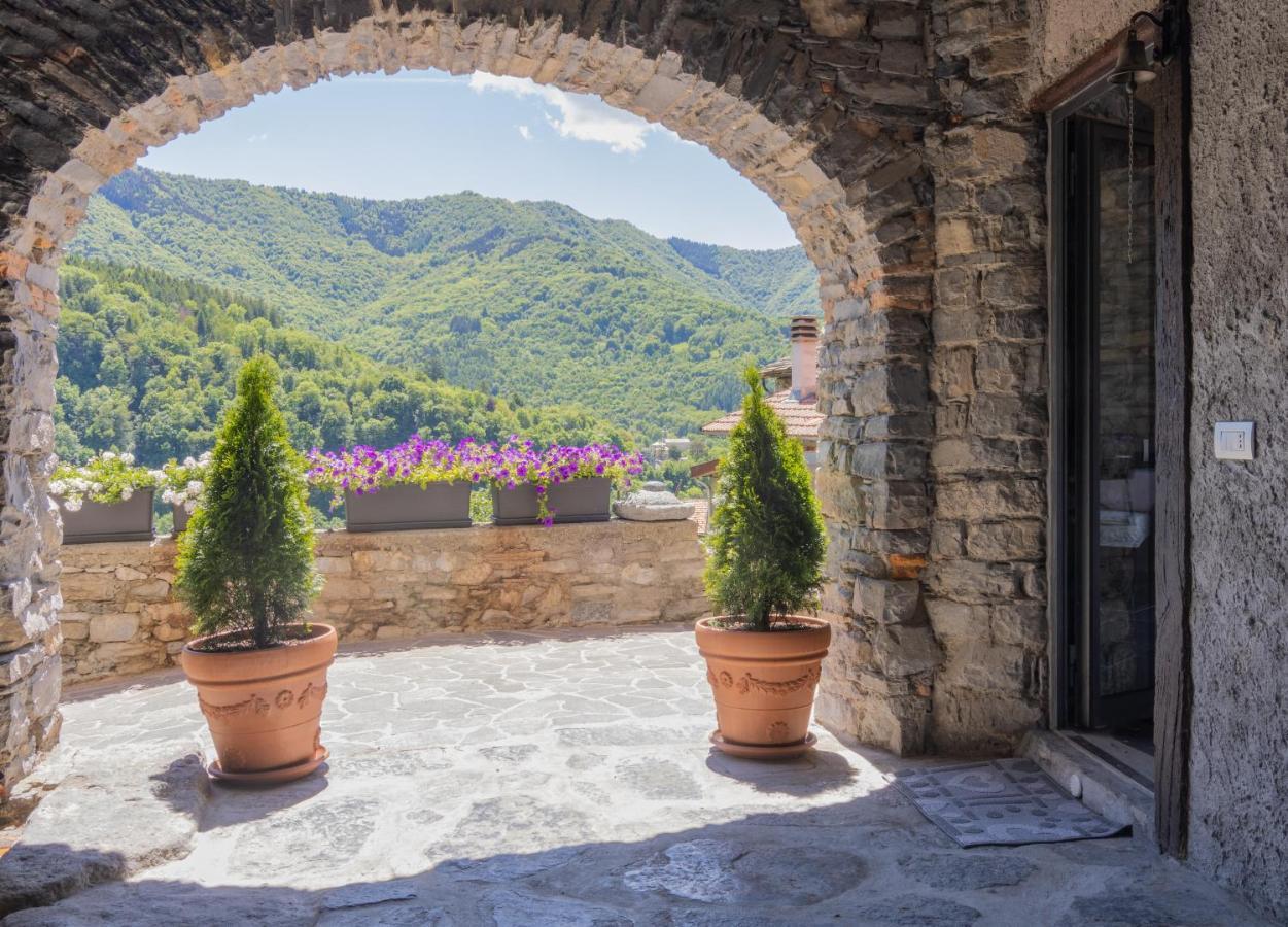Ca Piodee Bed and Breakfast Faggeto Lario Exteriör bild