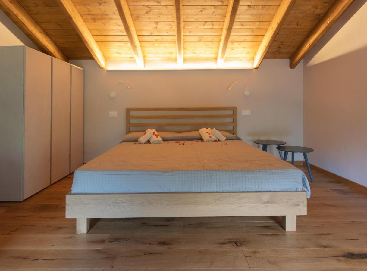Ca Piodee Bed and Breakfast Faggeto Lario Exteriör bild