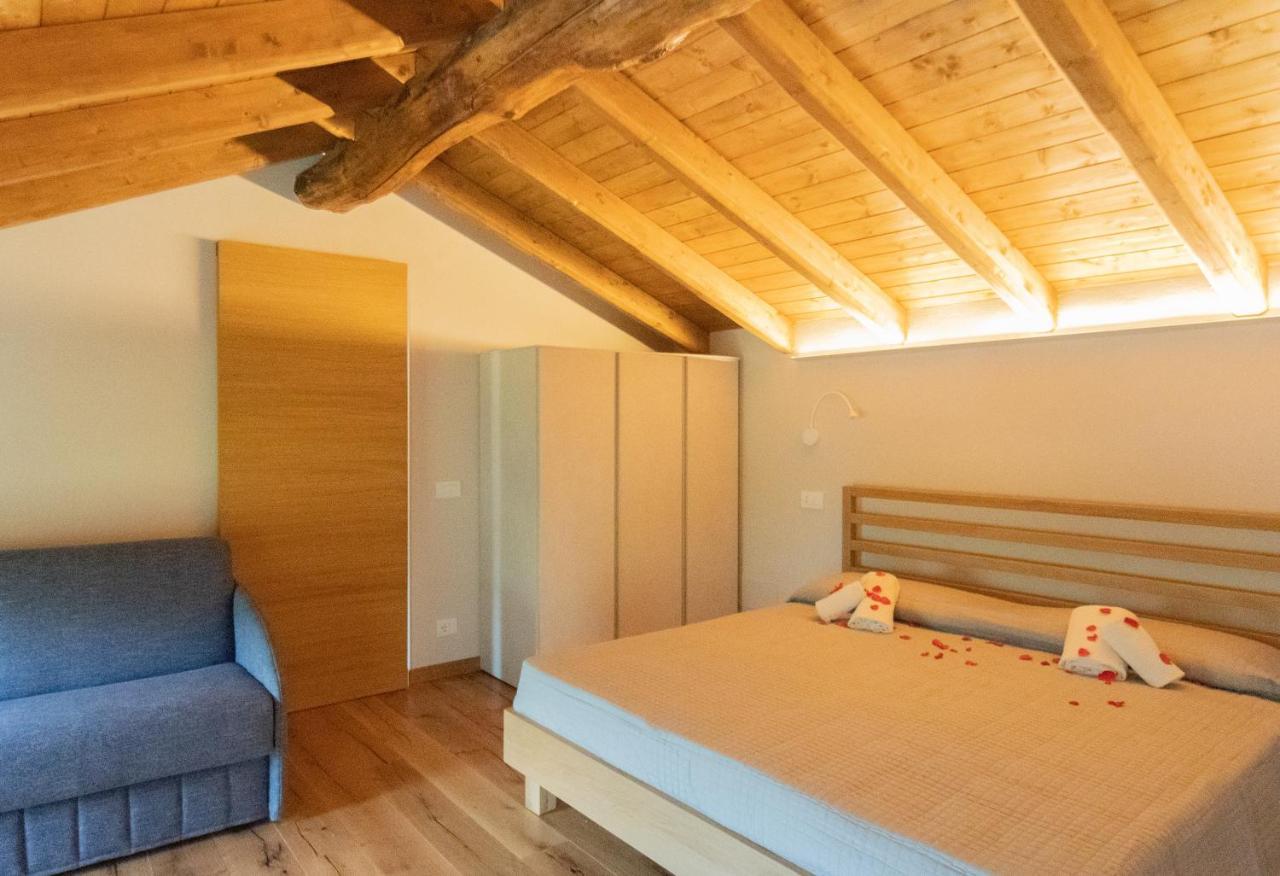 Ca Piodee Bed and Breakfast Faggeto Lario Exteriör bild